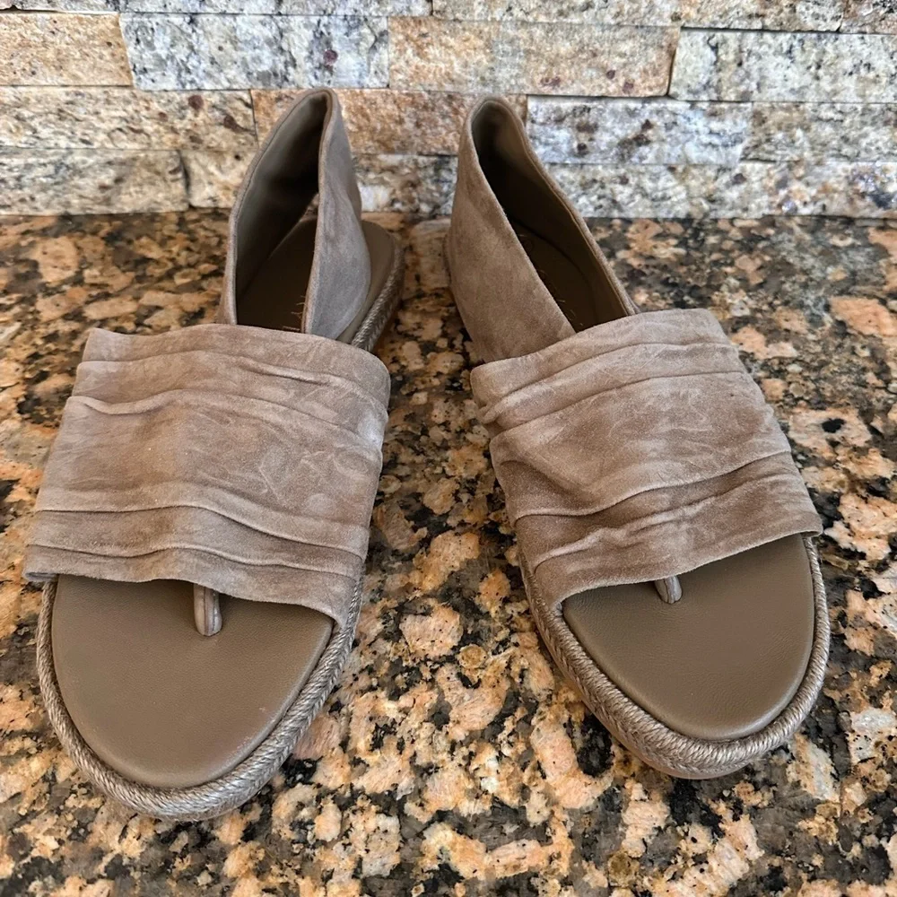 Tory Burch Suede Slingback Espadrilles In Leccio tan